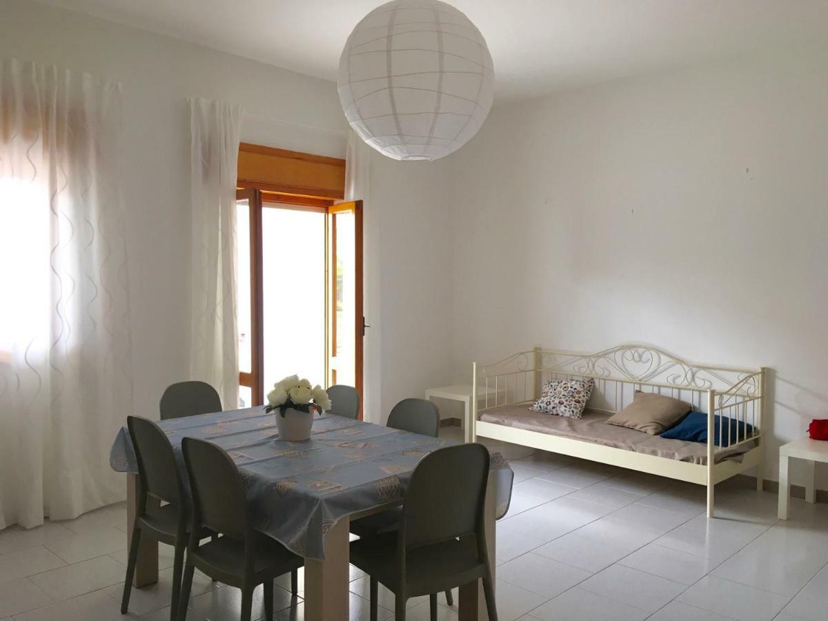 Apartament Victoria 150Mt From Beach Castelsardo Dış mekan fotoğraf